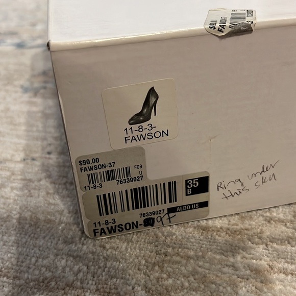 All Black ALDO Heels - Picture 11 of 12